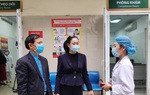 Nữ bác sĩ BV Bạch Mai những ngày bị cách ly: Trào nước mắt khi nghe con gọi mẹ