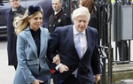 Thủ tướng Anh Boris Johnson đã có thể đi lại, gọi điện cho hôn thê