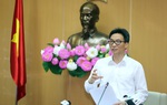 Phó Thủ tướng Vũ Đức Đam: Dịch bệnh còn kéo dài, chúng ta không thể đóng kín cửa một mình
