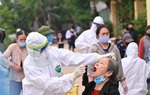 Hà Nội: Test nhanh phát hiện 4 ca dương tính Covid-19 liên quan đến chợ hoa Mê Linh