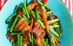 Thịt ba chỉ rang cháy cạnh với loại rau này, người khó tính mấy cũng khen ngon