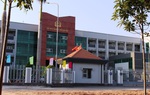 Sau giám định lại, tuổi chính xác của bé gái bị thợ sơn đưa vào khách sạn là dưới 15