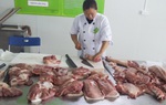 Tăng cường kiểm tra và xử lý hành vi đầu cơ, tăng giá thịt lợn