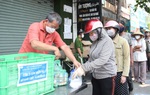 Hà Nội: 505 tỷ đồng hỗ trợ người gặp khó khăn vì Covid-19 dành cho những đối tượng nào?