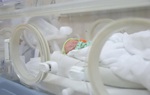 Ca sinh 3 thành công khi người mẹ đang cách ly vì COVID-19