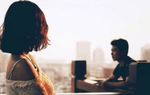 Nỗi đau bị phụ tình chưa kịp nguôi ngoai, chồng cũ đã lại hết lòng "đeo bám"
