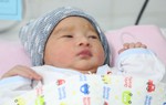 Cứu bé sơ sinh suy thai cấp do dây rốn bám màng