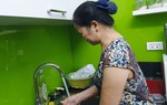 Nhân Ngày Quốc tế Người cao tuổi 1/10: 'Chỉ mong có sức khỏe để đi làm thuê'