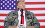 Tổng thống Donald Trump đối mặt với các vụ kiện pháp lý về bức tường biên giới 