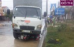 Nữ điều dưỡng tử vong sau va chạm với xe tải