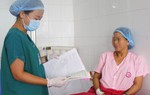 Phẫu thuật lấy thai kết hợp bóc đa nhân xơ tử cung cho thai phụ