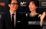 Lee Yoo Young sốc nặng trước ngày cưới