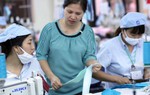 Tăng tuổi nghỉ hưu: Bổ sung đánh giá cơ sở chênh lệch tuổi giữa nam và nữ