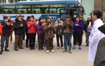 42 chuyến xe miễn phí đưa bệnh nhân về quê ăn Tết