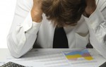 Ông chồng cờ bạc bỗng đòi… đi tu