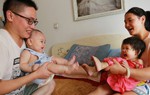 Trung Quốc: Ưu đãi chính sách dân số, người dân vẫn ngại sinh con