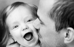 Tan chảy những hình ảnh yêu thương của bố và con gái