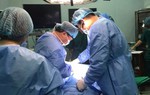 Bé 3 tuổi đã bị ung thư tuyến giáp 