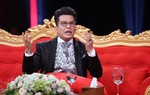 Thanh Bạch tiết lộ quá khứ từng hống hách, từng cầm kéo tự đâm mình