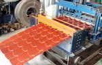 Tóc bị cuốn vào máy ép tôn khiến nữ công nhân gần đứt rời da đầu