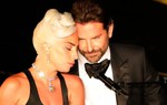 'Sởn da gà' nghe Lady Gaga và Bradley Cooper song ca tại Oscar 2019