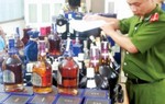 Rượu tại 1 quán cơm chứa methanol vượt ngưỡng 2002 lần