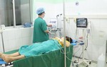 Đi thăm người ốm, bất ngờ bị vỡ thai ngoài tử cung nguy kịch