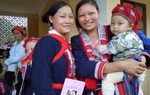 Thắp sáng ngọn lửa đấu tranh xóa bỏ bạo lực với phụ nữ, trẻ em