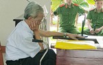 Bị cáo Nguyễn Khắc Thủy tuyên bố kiện những người tố cáo