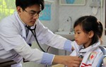 Tôn vinh sự hy sinh thầm lặng của các y bác sĩ