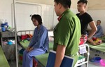 Khởi tố vụ án, tạm giữ 2 đối tượng hành hung nữ nhân viên xe buýt