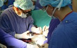 Bị tai nạn giao thông, phải cắt thận rồi ghép lại