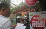 Người Sài Gòn cuống cuồng săn vé số triệu đô