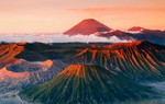 Đón bình minh từ miệng núi lửa nổi tiếng ở Indonesia