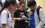 Thí sinh 'choáng' vì độ dài của đề thi Khoa học tự nhiên