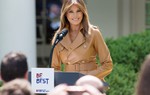 Đệ nhất phu nhân Mỹ Melania Trump công bố chiến dịch vì sự phát triển của giới trẻ