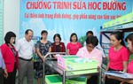 Sữa học đường TPHCM bắt đầu ‘vào nhịp’ sau 2 tuần triển khai