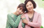 Hối hận vì từng ngăn cản mẹ đi lấy chồng