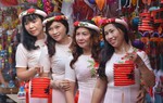 Phố lồng đèn ở Sài Gòn rực rỡ đón Trung thu
