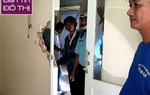  4 ngôi nhà hư hỏng nặng sau tiếng nổ lớn trên trời