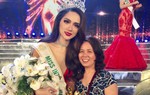 Mẹ Hương Giang Idol vỡ òa hạnh phúc cùng con gái