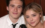 Brooklyn Beckham không muốn bạn gái giảm cân