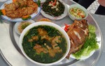 Hạnh phúc bắt đầu từ bữa ăn gia đình