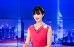 Hoa hậu Thu Thủy rực rỡ làm MC mở màn năm mới