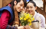 Diễn viên Kim Bum:“Yêu là công khai”