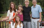 Học 4 nguyên tắc dạy con của tỉ phú công nghệ Bill Gates