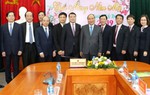 Thủ tướng Chính phủ Nguyễn Xuân Phúc thăm, chúc Tết Ngân hàng Chính sách xã hội