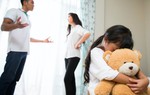 Con chứng kiến bạo hành gia đình: Hậu quả khôn lường