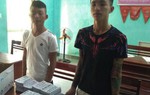 Bắt quả tang nhiều đối tượng được thuê phát tờ rơi 'tín dụng đen'