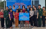 Hội LHPN Hà Nội trao mái ấm tình thương cho phụ nữ biên cương ở Kon Tum
